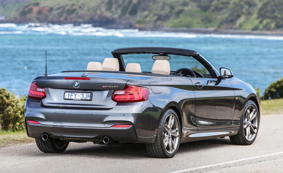  BMW M240i Convertible 2016 года  (AU) (фото 6 из 7)